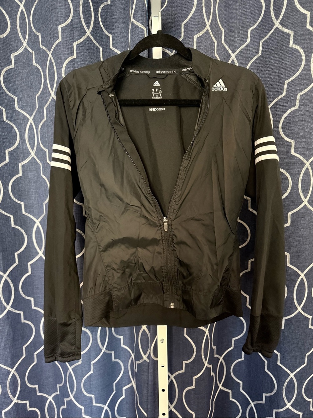 adidas Women's Black Lightweight Running Jacket Sz XS E5